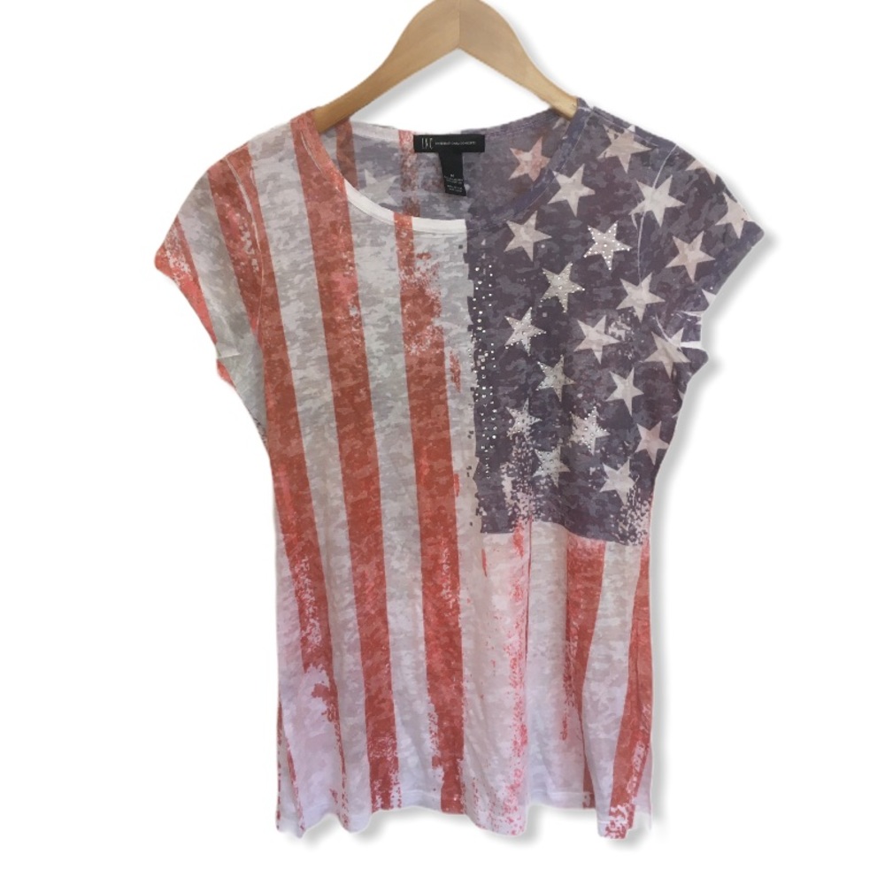NWOT INC American flag short sleeve T-shirt
